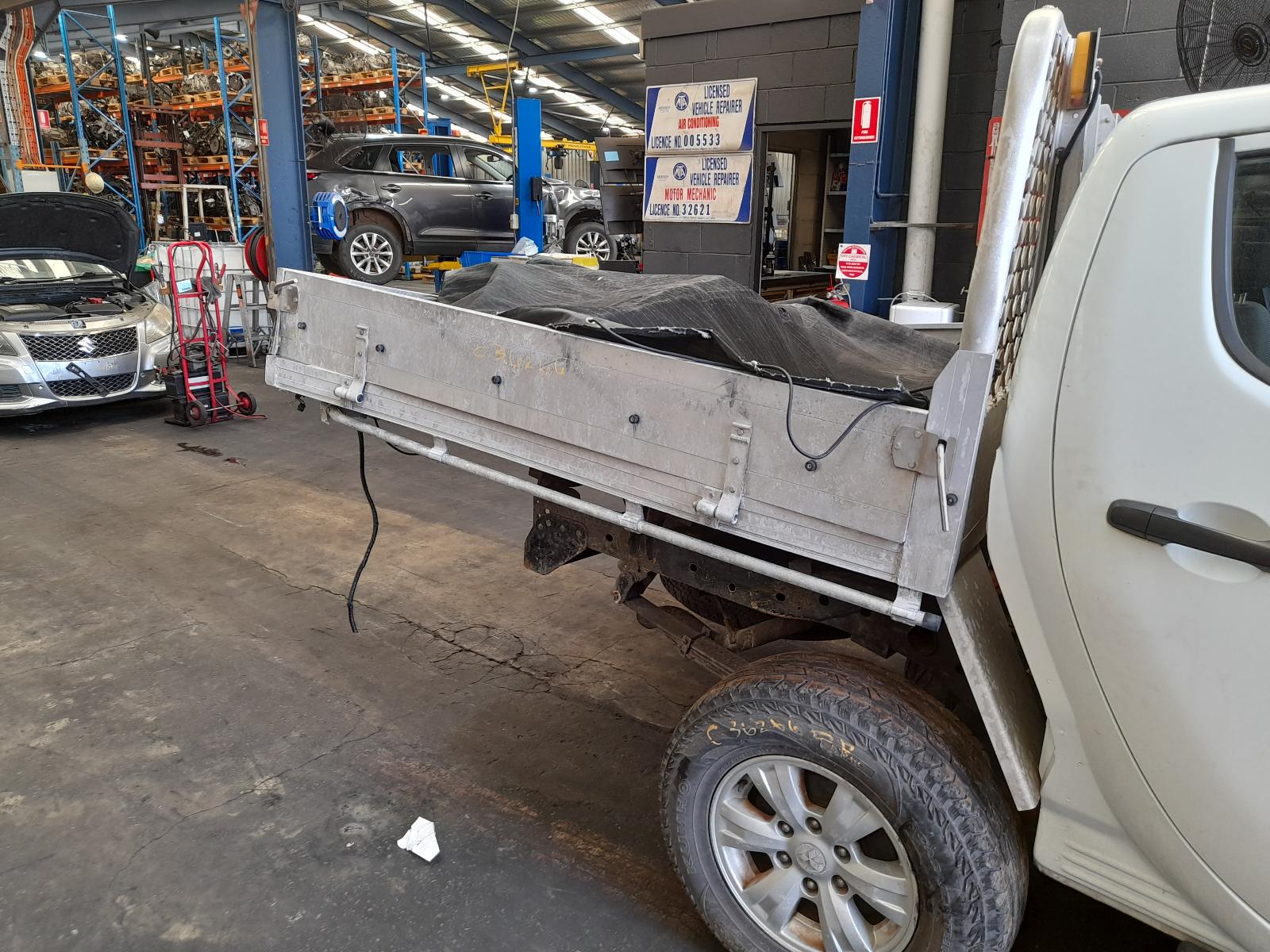 2011 Mitsubishi Triton Front Bumper View Auto part Front Bumper Mitsubishi Triton 2011