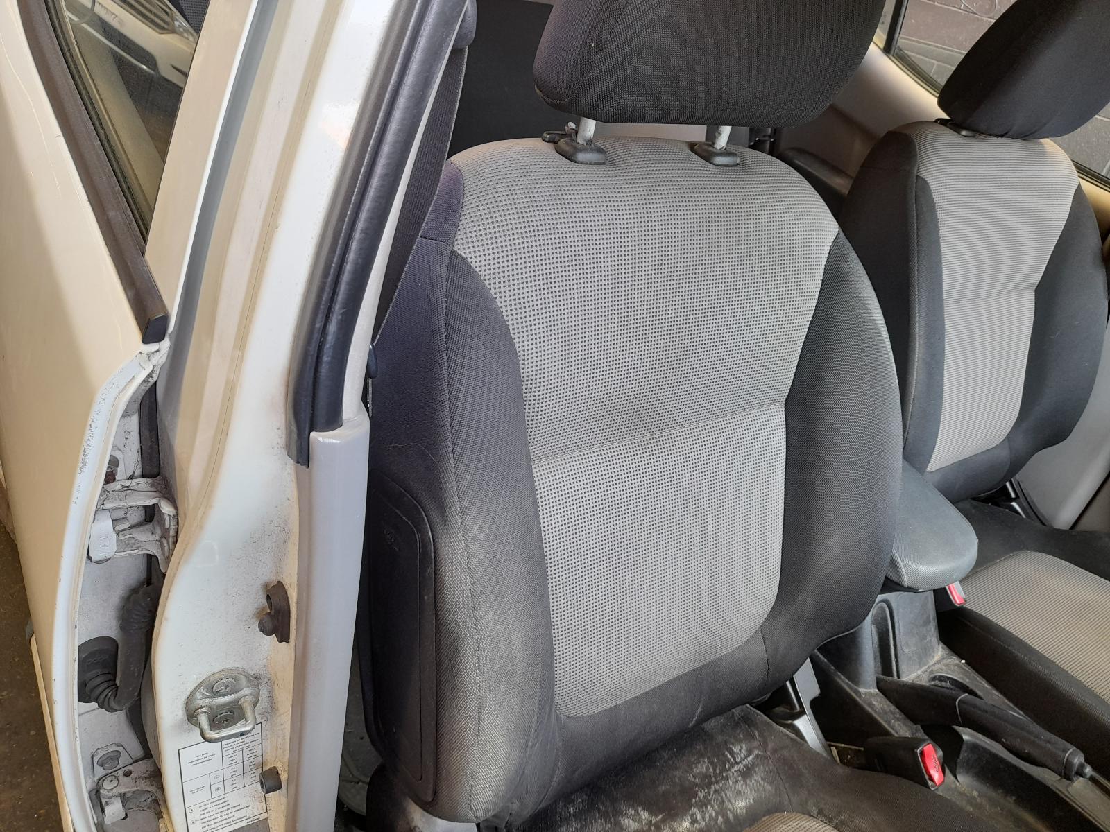 2011 Mitsubishi Triton Front Bumper View Auto part Front Bumper Mitsubishi Triton 2011