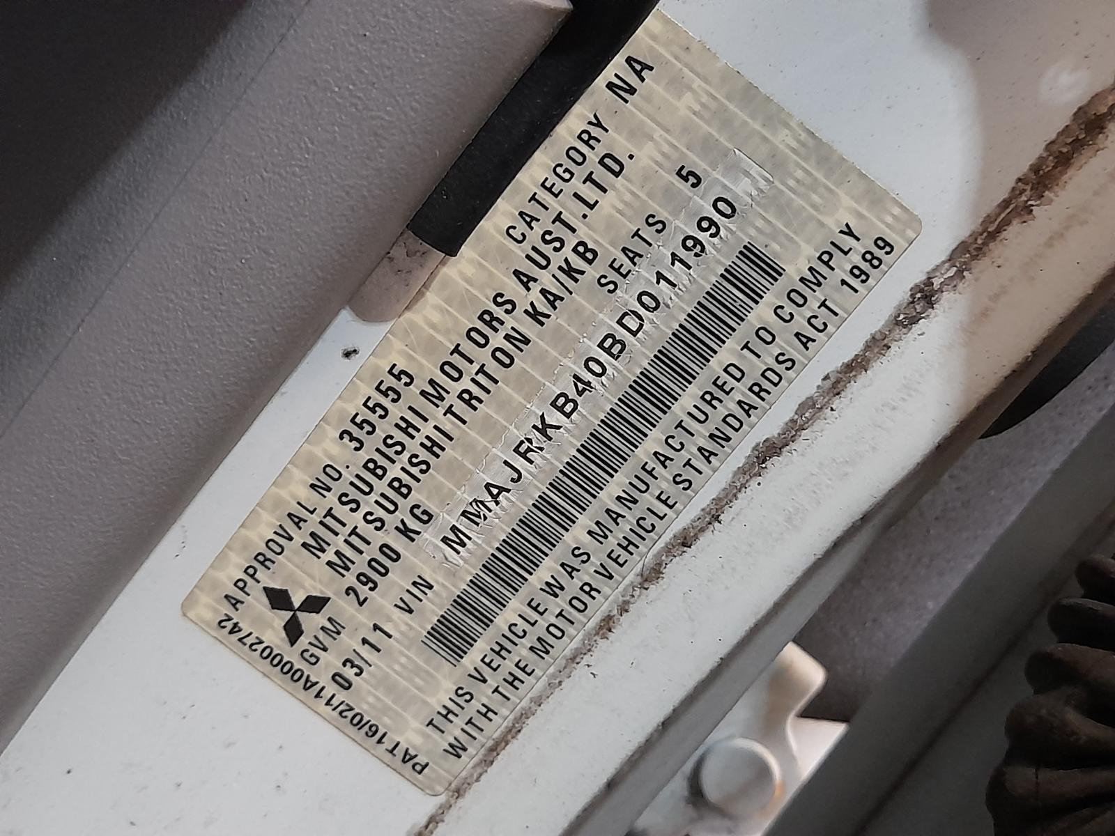 2011 Mitsubishi Triton Front Bumper View Auto part Front Bumper Mitsubishi Triton 2011