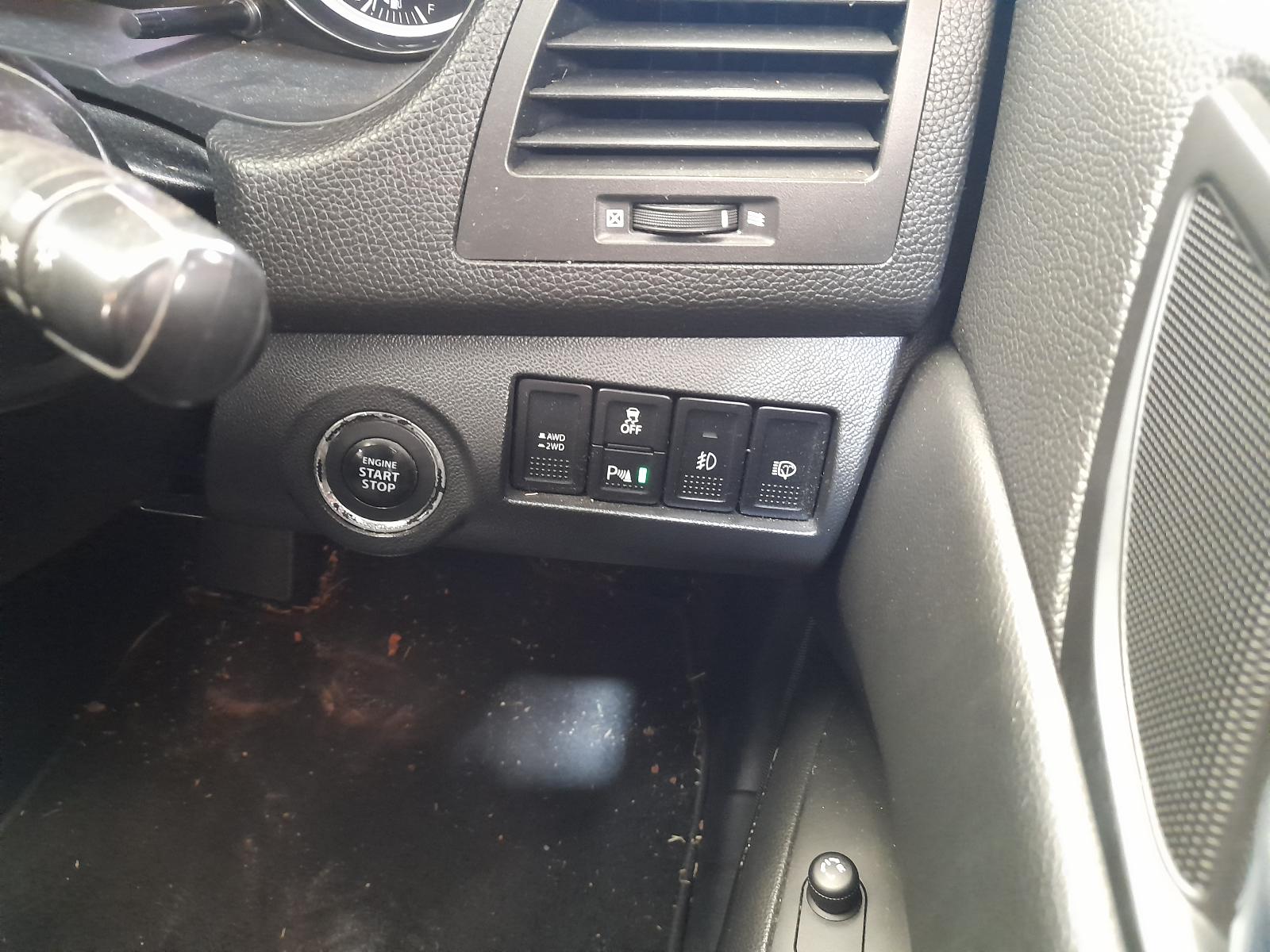 View Auto part Door/Boot/Gate Lock Suzuki Kizashi 2010