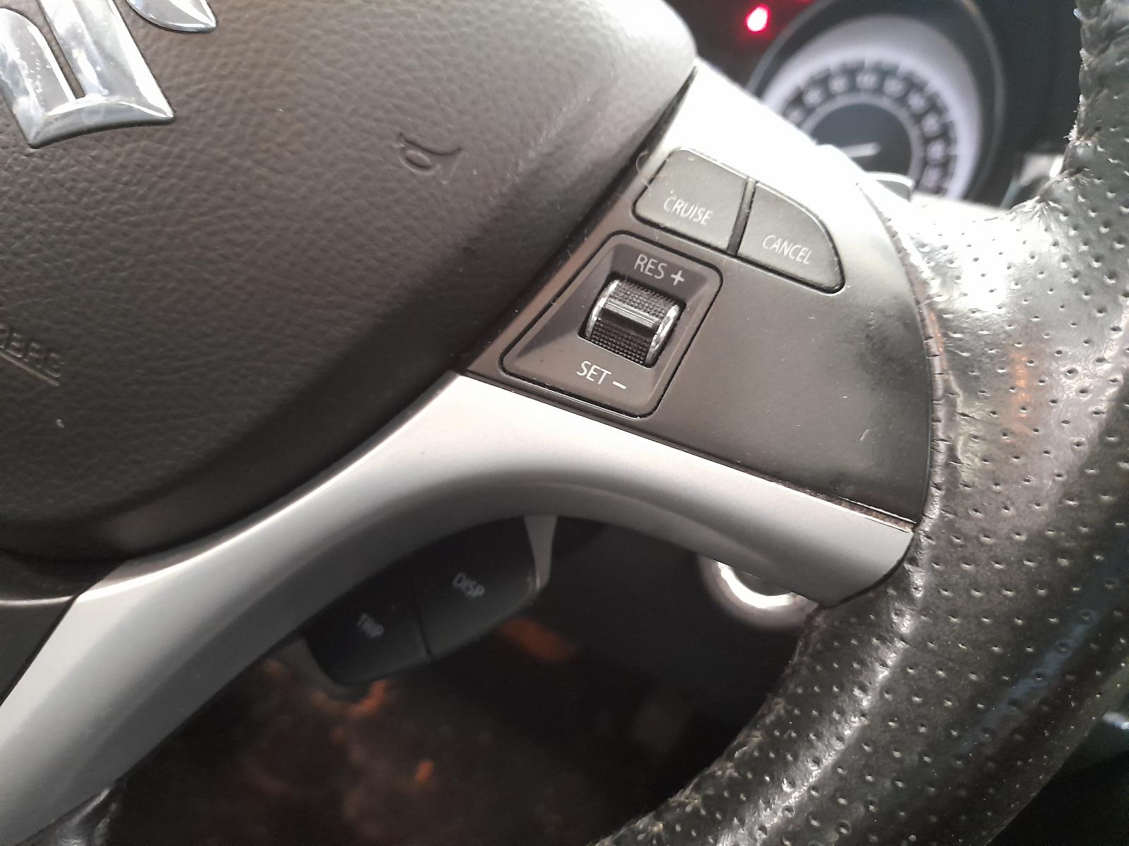 View Auto part Door/Boot/Gate Lock Suzuki Kizashi 2010