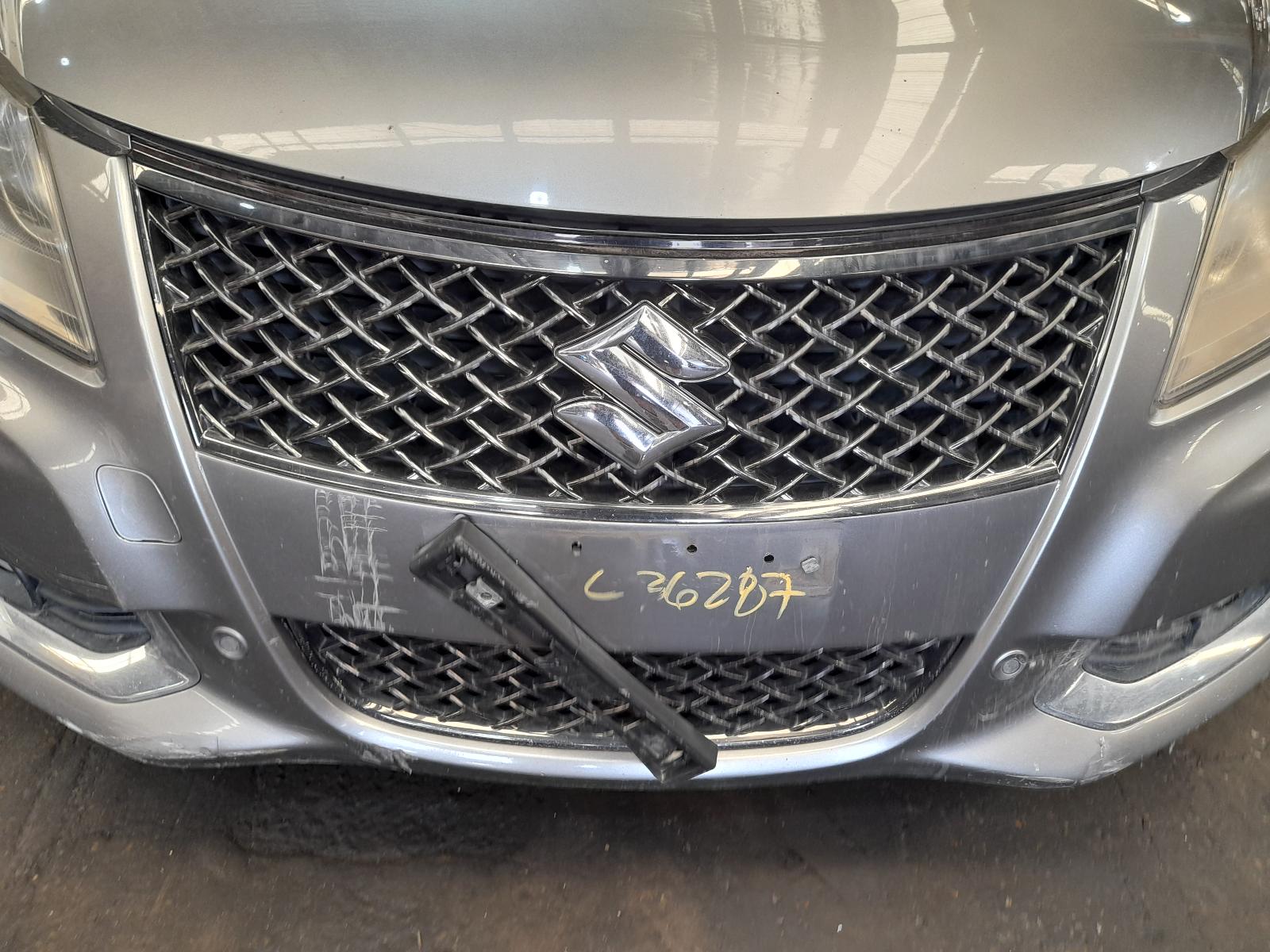 View Auto part Door/Boot/Gate Lock Suzuki Kizashi 2010