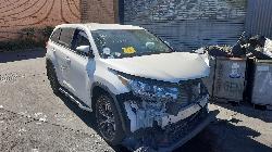 View Auto part Engine Toyota Kluger 2018