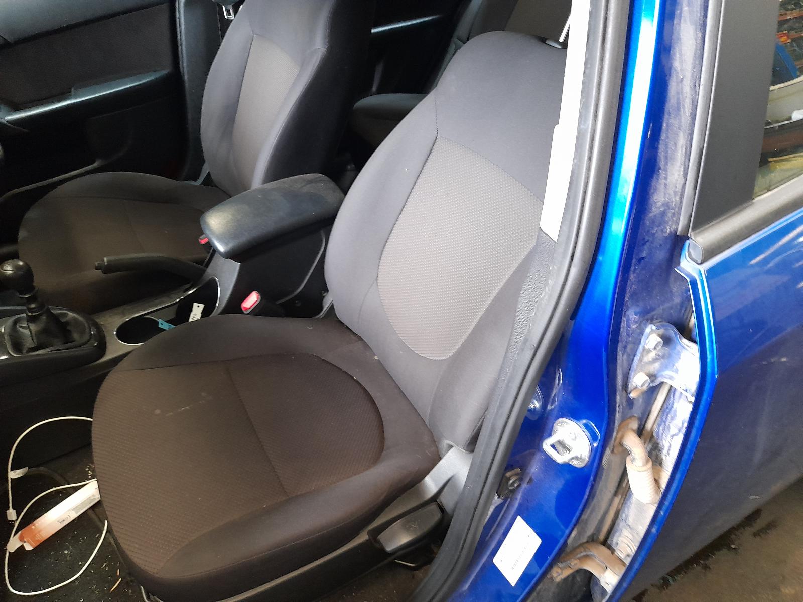 2011 Kia Cerato Engine View Auto part Engine Kia Cerato 2011