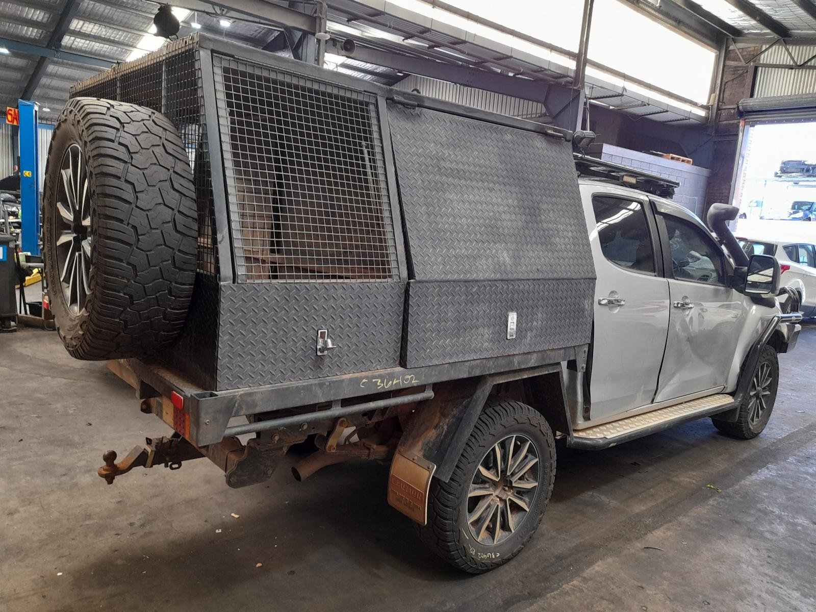 2019 Isuzu Dmax Airbag Module/Sensor View Auto part Airbag Module/Sensor Isuzu Dmax 2019
