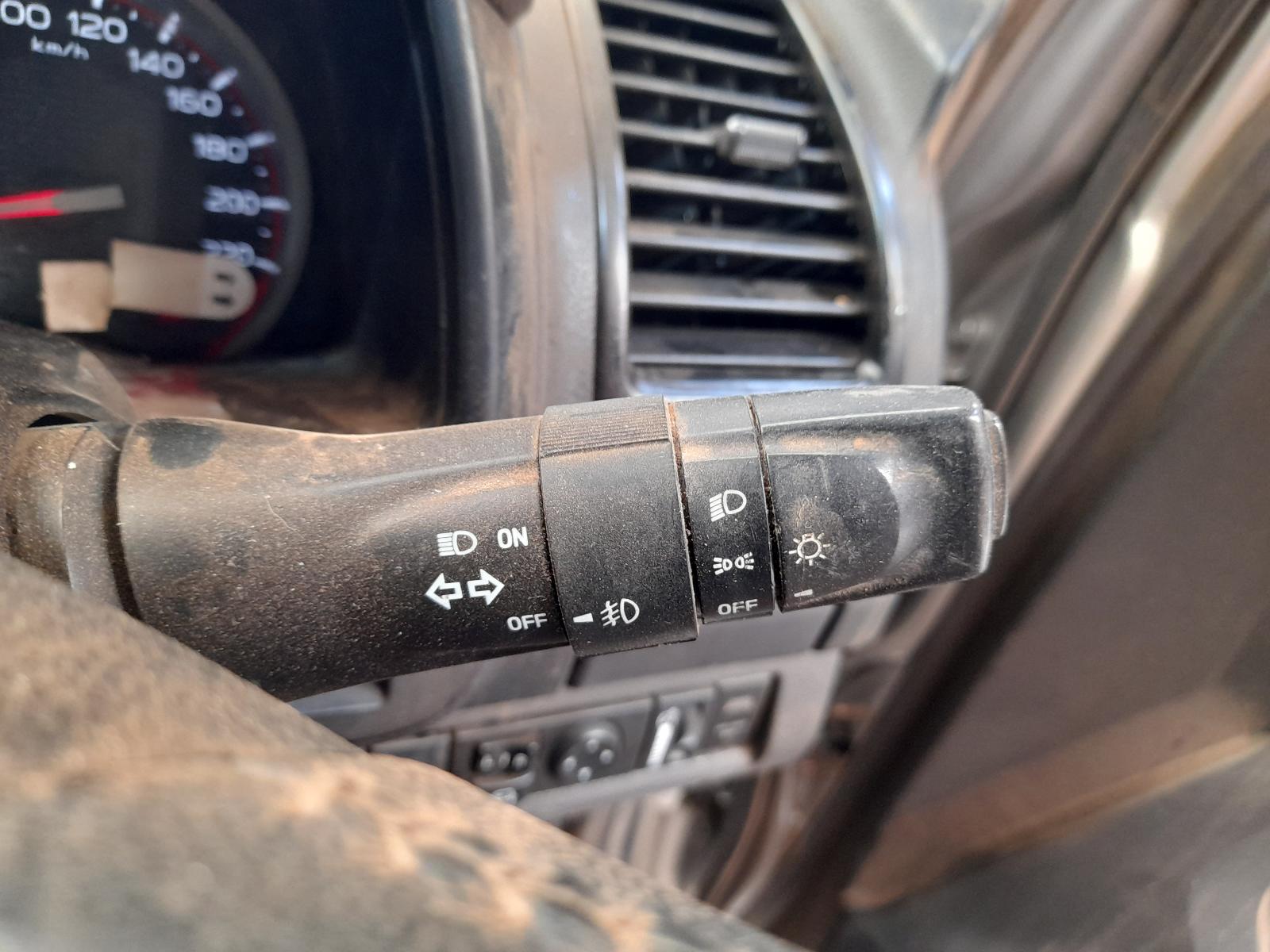 2019 Isuzu Dmax Airbag Module/Sensor View Auto part Airbag Module/Sensor Isuzu Dmax 2019