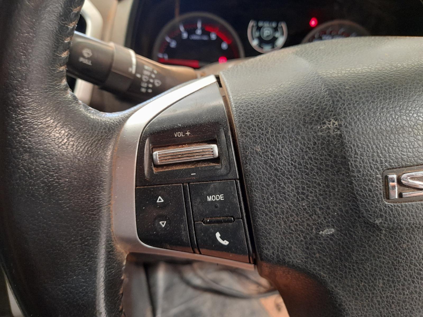 2019 Isuzu Dmax Airbag Module/Sensor View Auto part Airbag Module/Sensor Isuzu Dmax 2019