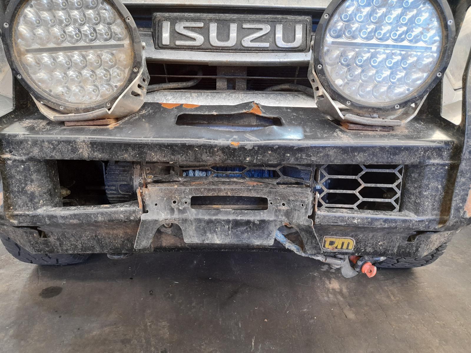 2019 Isuzu Dmax Airbag Module/Sensor View Auto part Airbag Module/Sensor Isuzu Dmax 2019