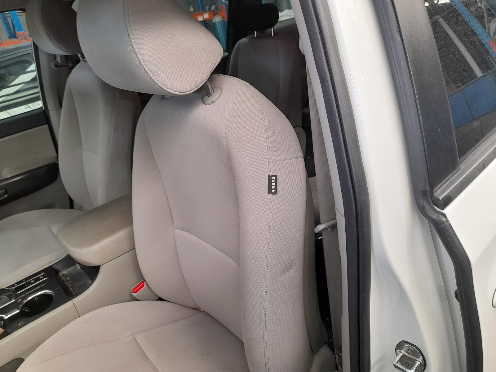 2019 Kia Carnival/grand Carnival Radio/Cd/Dvd/Sat/Tv View Auto part Radio/Cd/Dvd/Sat/Tv Kia Carnival/grand Carnival 2019