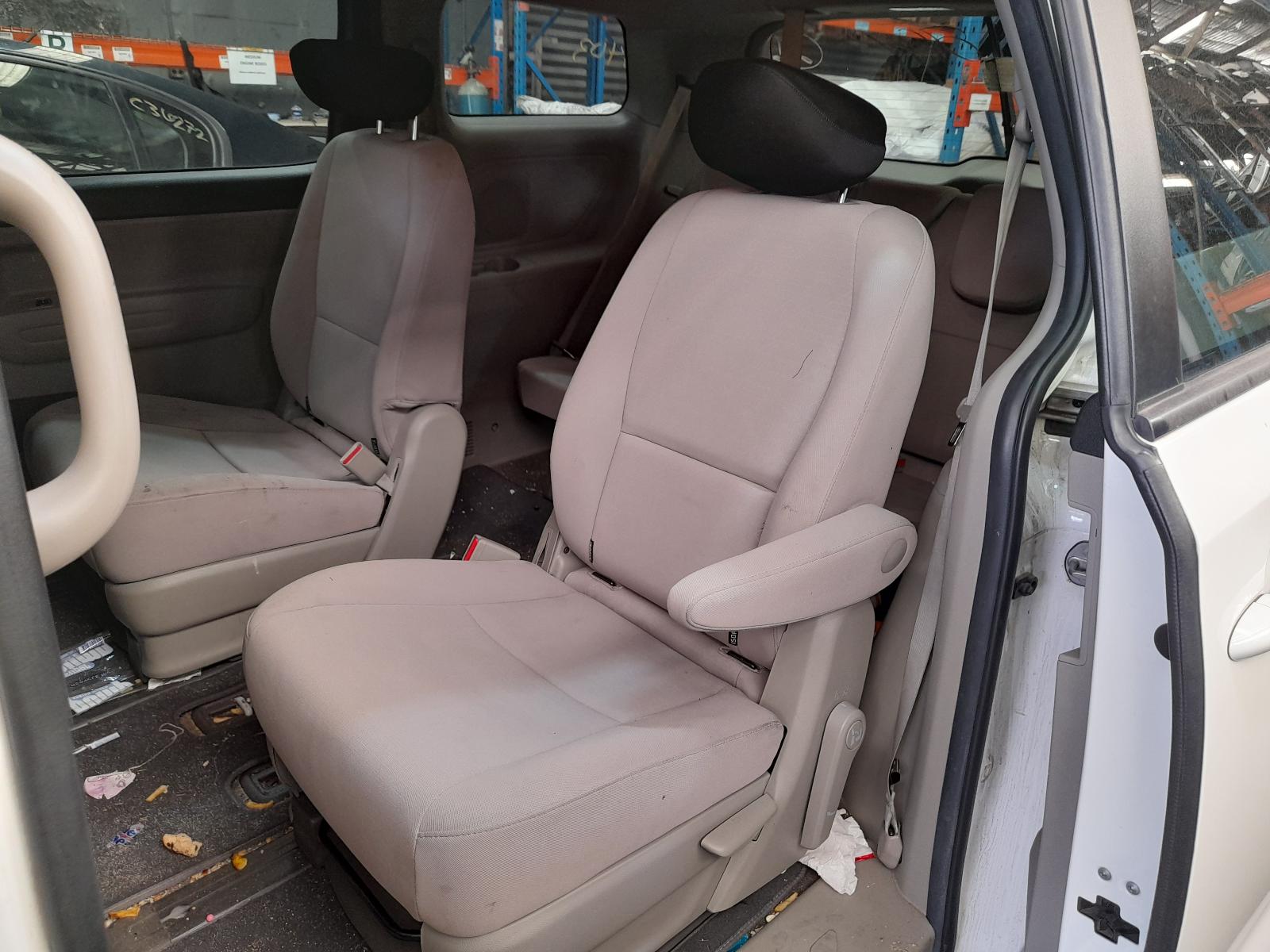 2019 Kia Carnival/grand Carnival Radio/Cd/Dvd/Sat/Tv View Auto part Radio/Cd/Dvd/Sat/Tv Kia Carnival/grand Carnival 2019