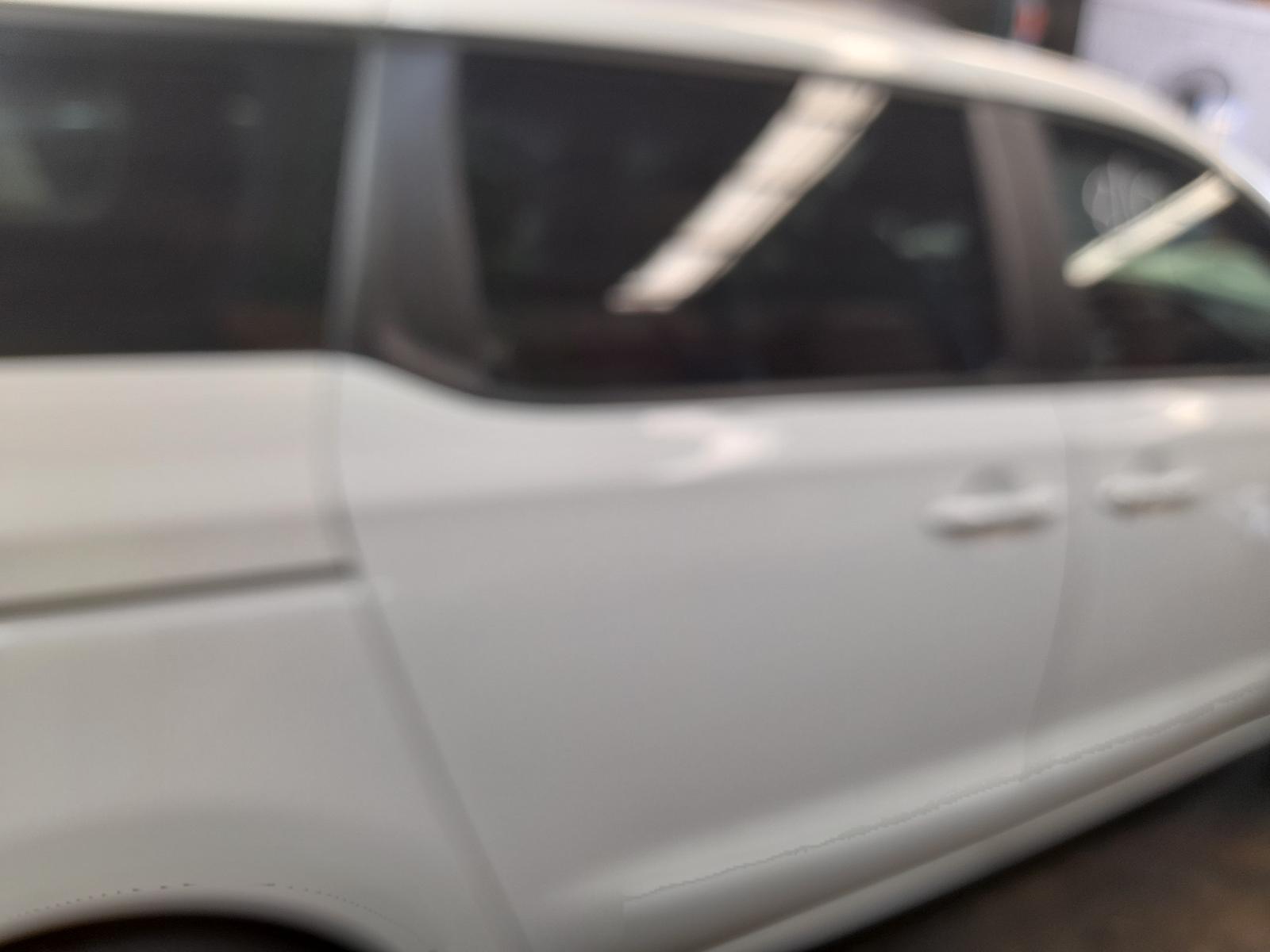 2019 Kia Carnival/grand Carnival Radio/Cd/Dvd/Sat/Tv View Auto part Radio/Cd/Dvd/Sat/Tv Kia Carnival/grand Carnival 2019