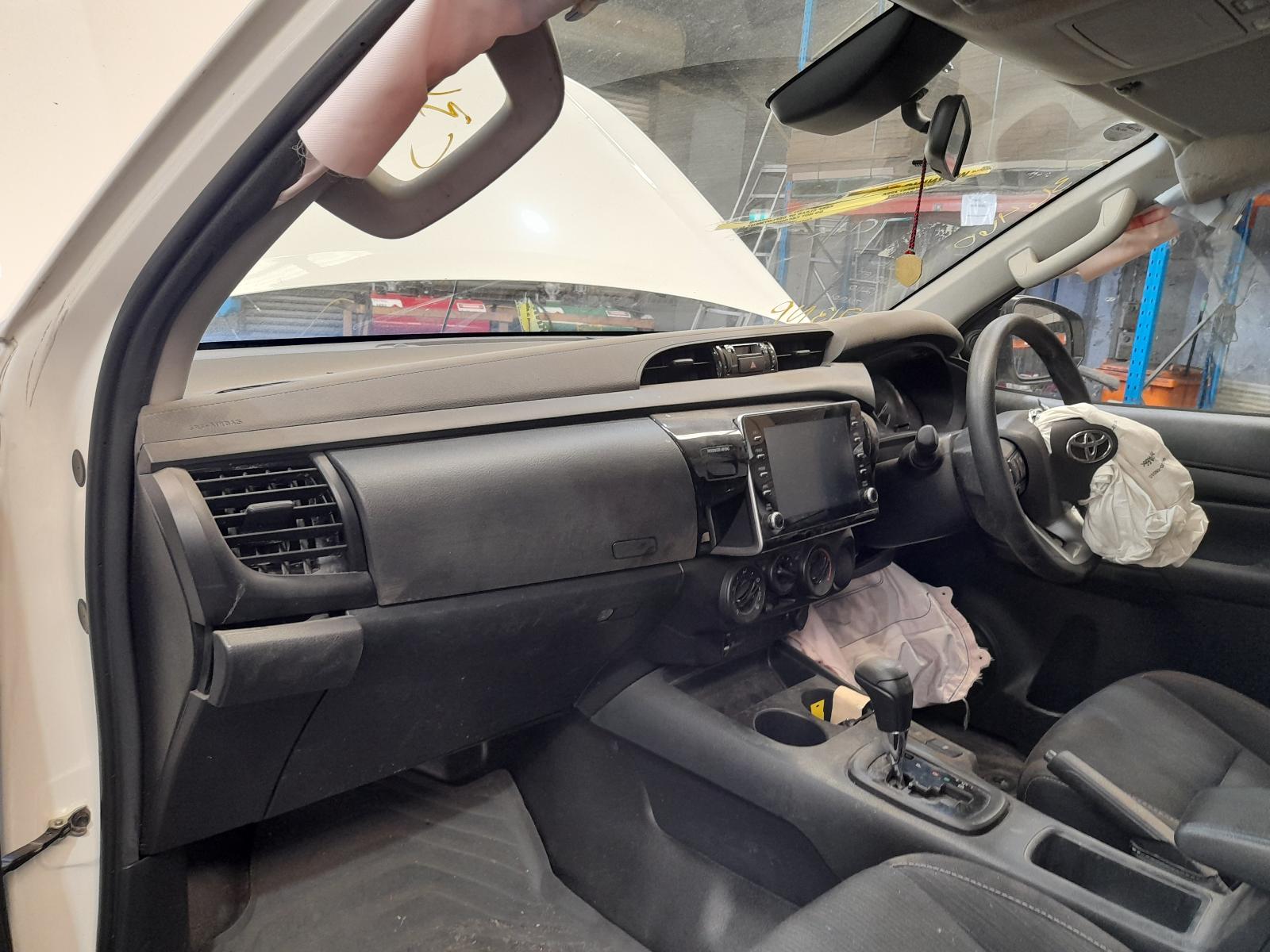 2022 Toyota Hilux Ecu View Auto part Ecu Toyota Hilux 2022