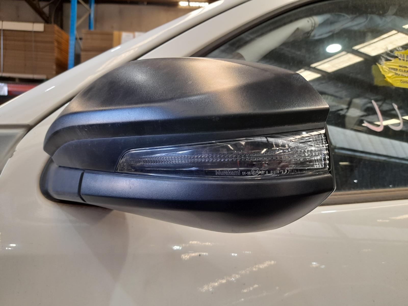 2022 Toyota Hilux Ecu View Auto part Ecu Toyota Hilux 2022