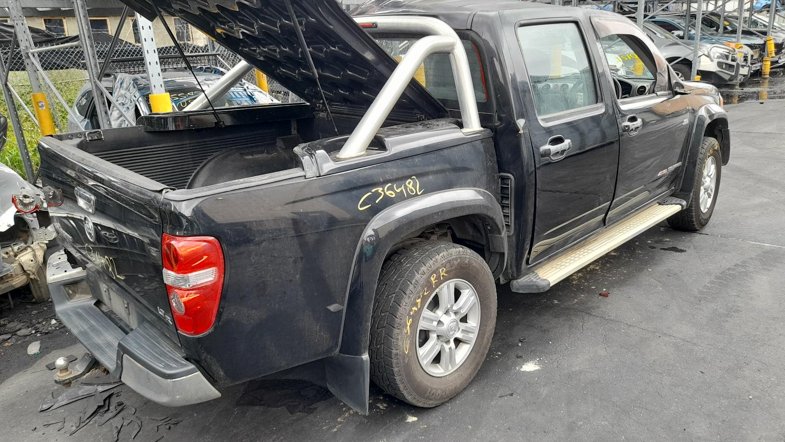 View Auto part Tonneau/Cover Holden Colorado 2011