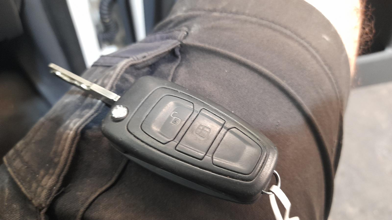 View Auto part Left Indicator/Fog/Side Mazda Bt50 2017