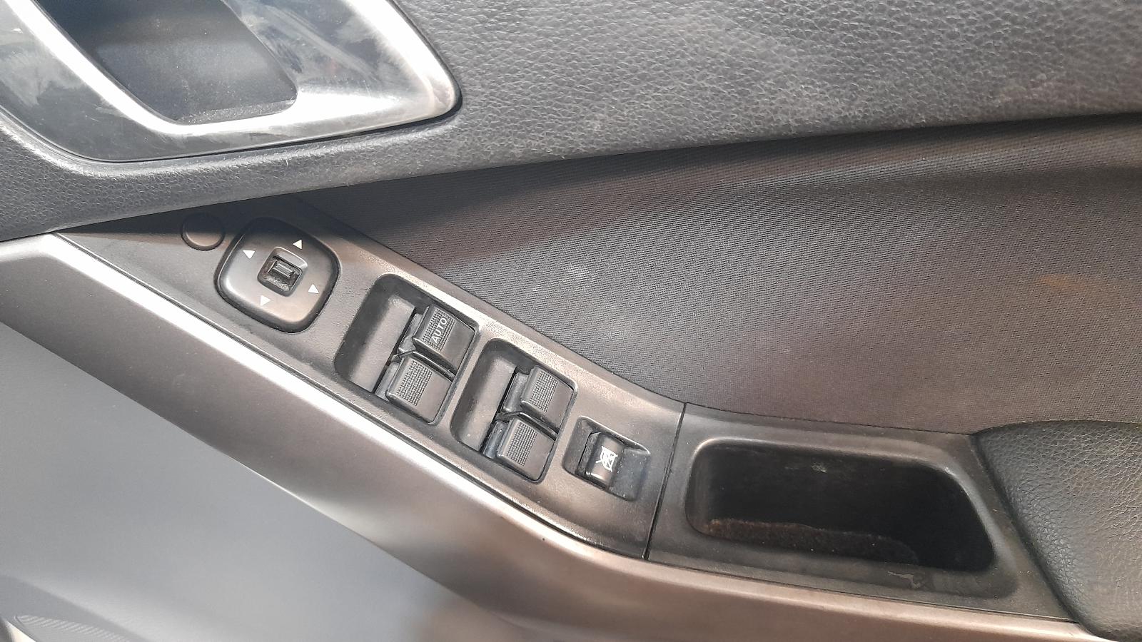 View Auto part Left Indicator/Fog/Side Mazda Bt50 2017