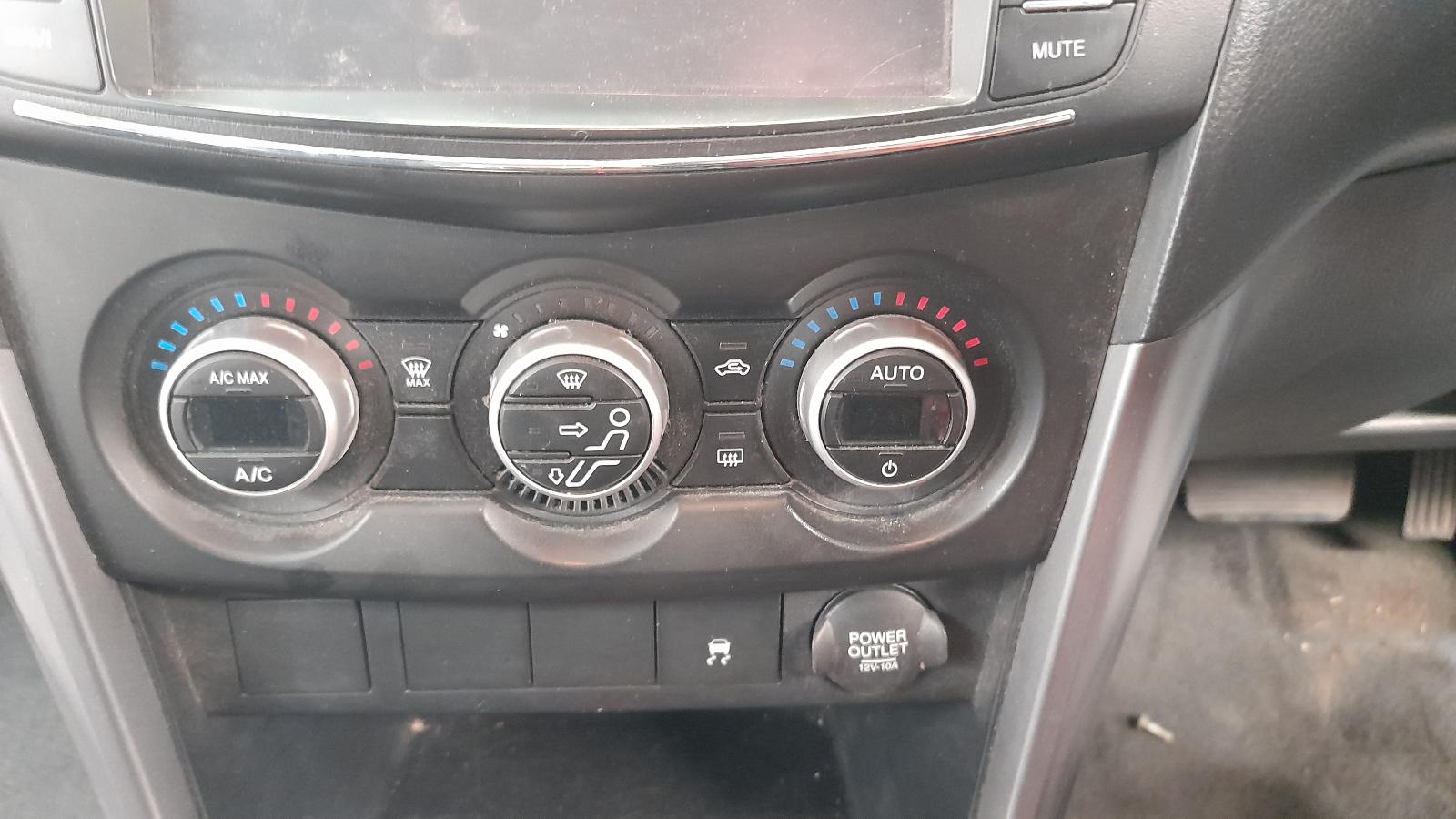 View Auto part Left Indicator/Fog/Side Mazda Bt50 2017