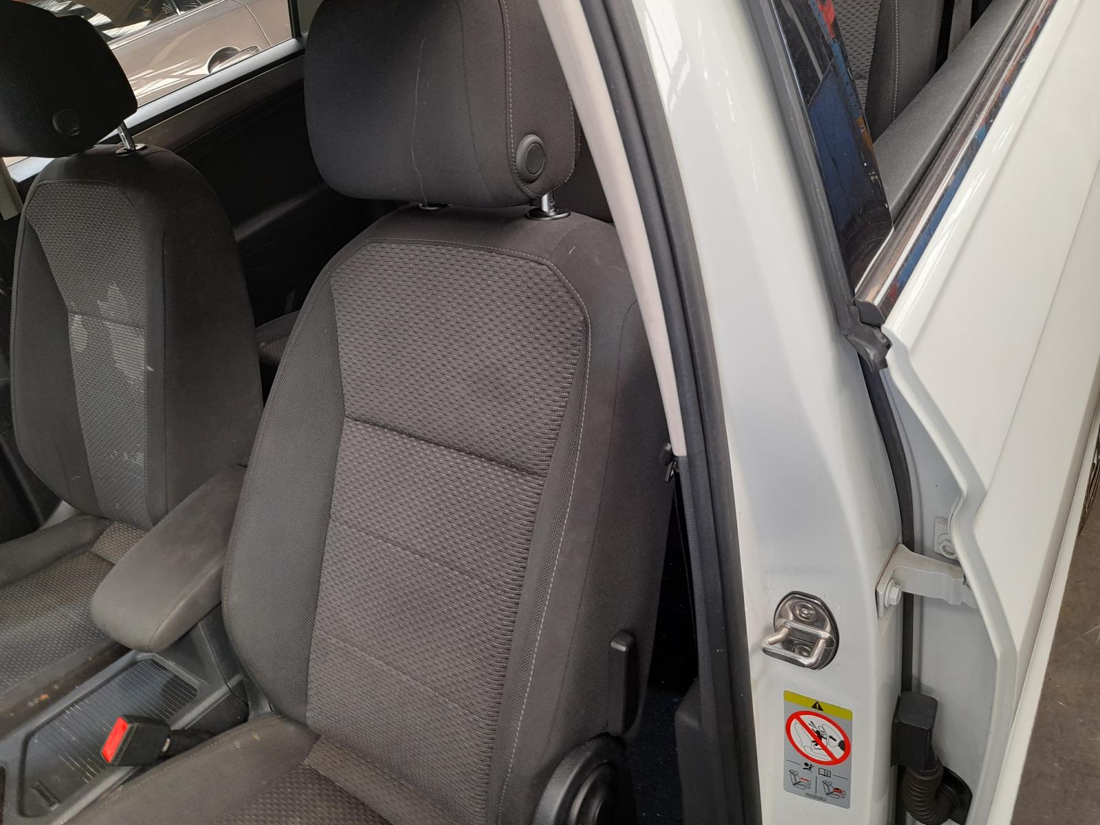 View Auto part Instrument Cluster Volkswagen Tiguan 2018