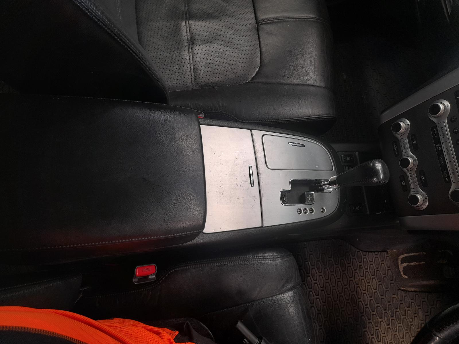 View Auto part Right Front Door Nissan Murano 2011