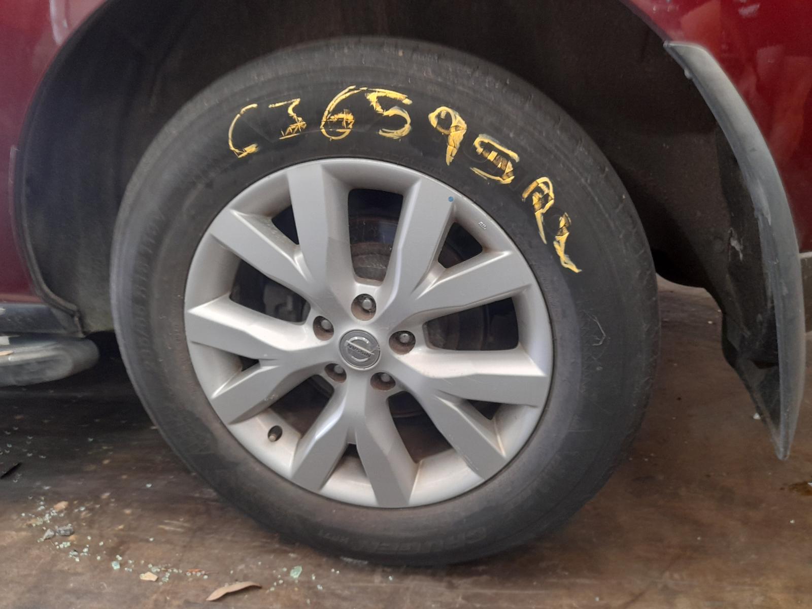 View Auto part Right Front Door Nissan Murano 2011