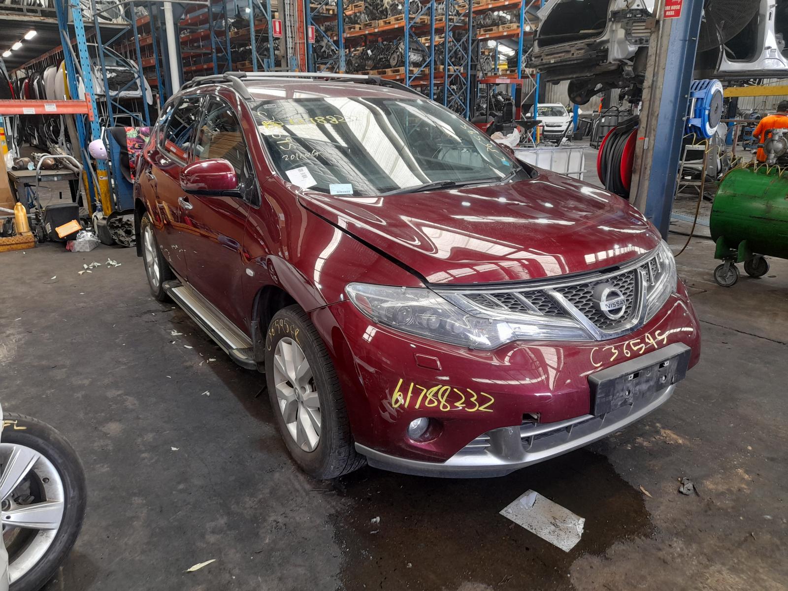 View Auto part Right Front Door Nissan Murano 2011