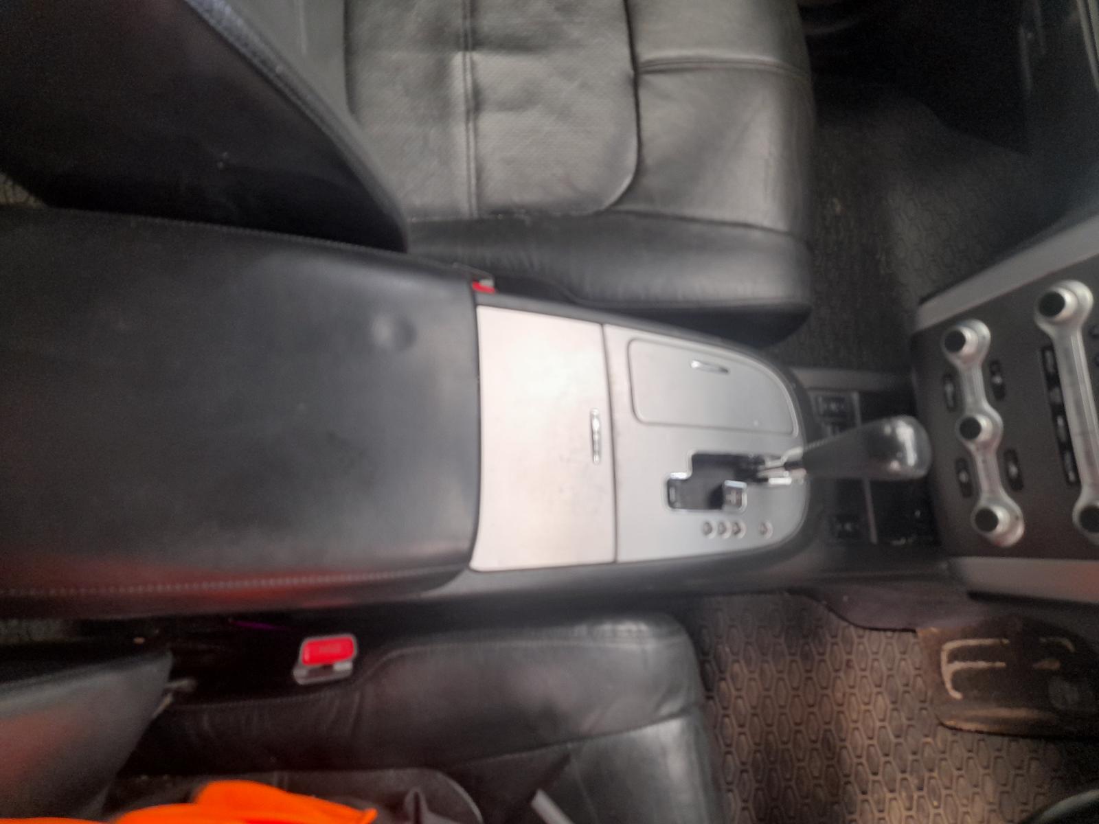 View Auto part Right Front Door Nissan Murano 2011