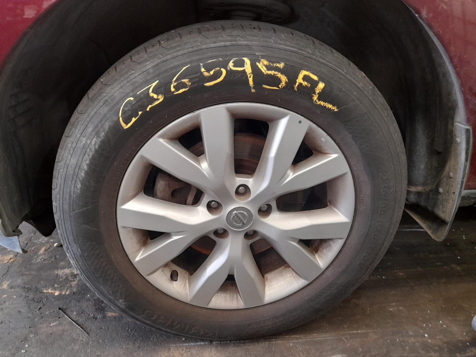 View Auto part Right Front Door Nissan Murano 2011