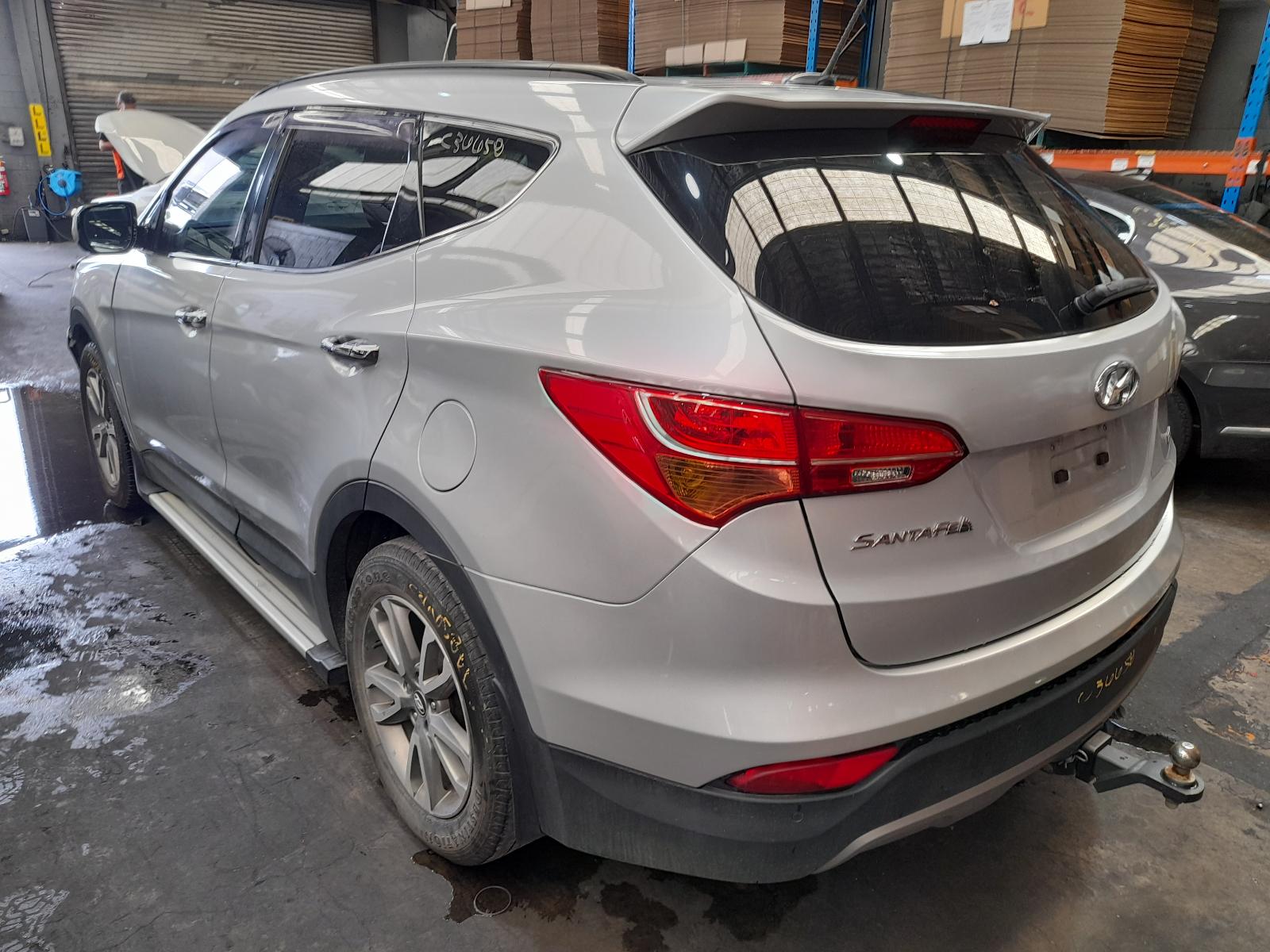 View Auto part null Hyundai Santa Fe 2013