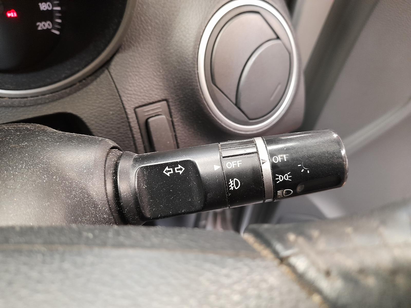 2012 Mazda Bt50 Left Indicator/Fog/Side View Auto part Left Indicator/Fog/Side Mazda Bt50 2012