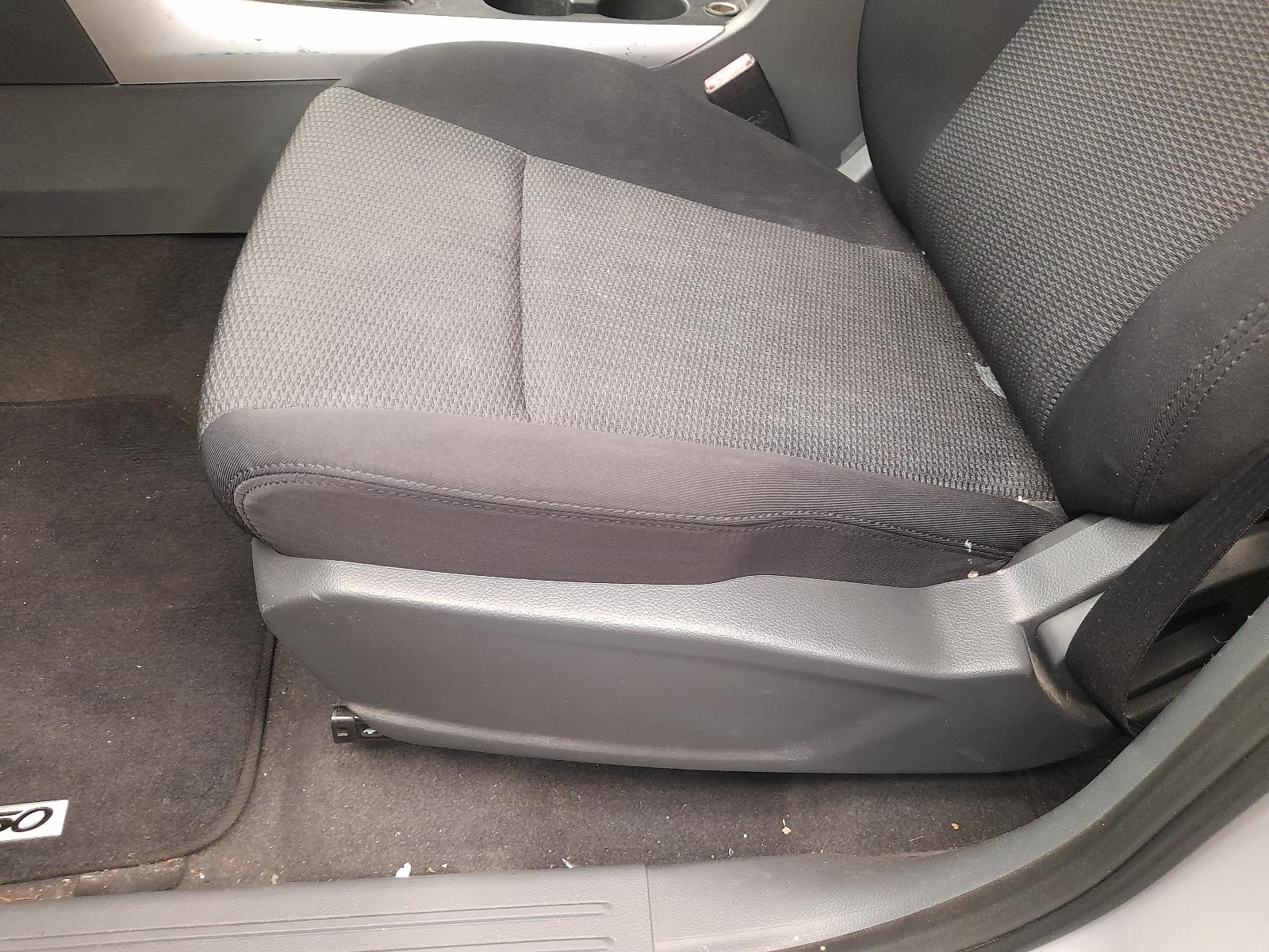 2012 Mazda Bt50 Left Indicator/Fog/Side View Auto part Left Indicator/Fog/Side Mazda Bt50 2012