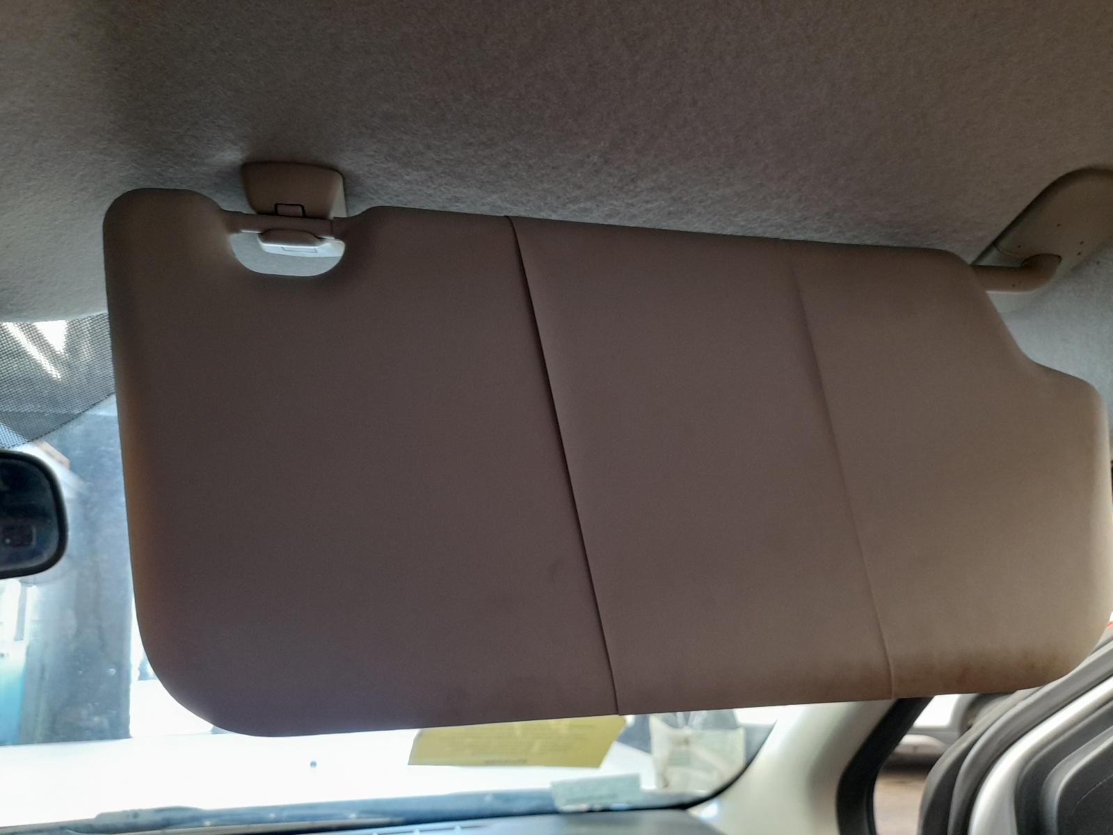 2012 Mazda Bt50 Left Indicator/Fog/Side View Auto part Left Indicator/Fog/Side Mazda Bt50 2012