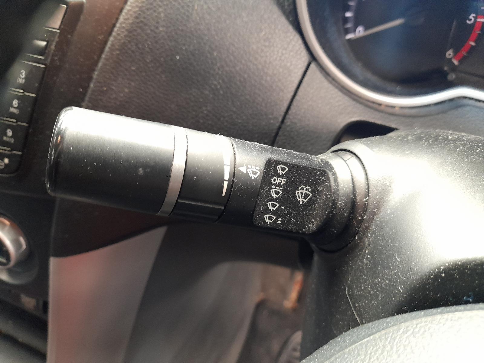 2012 Mazda Bt50 Left Indicator/Fog/Side View Auto part Left Indicator/Fog/Side Mazda Bt50 2012