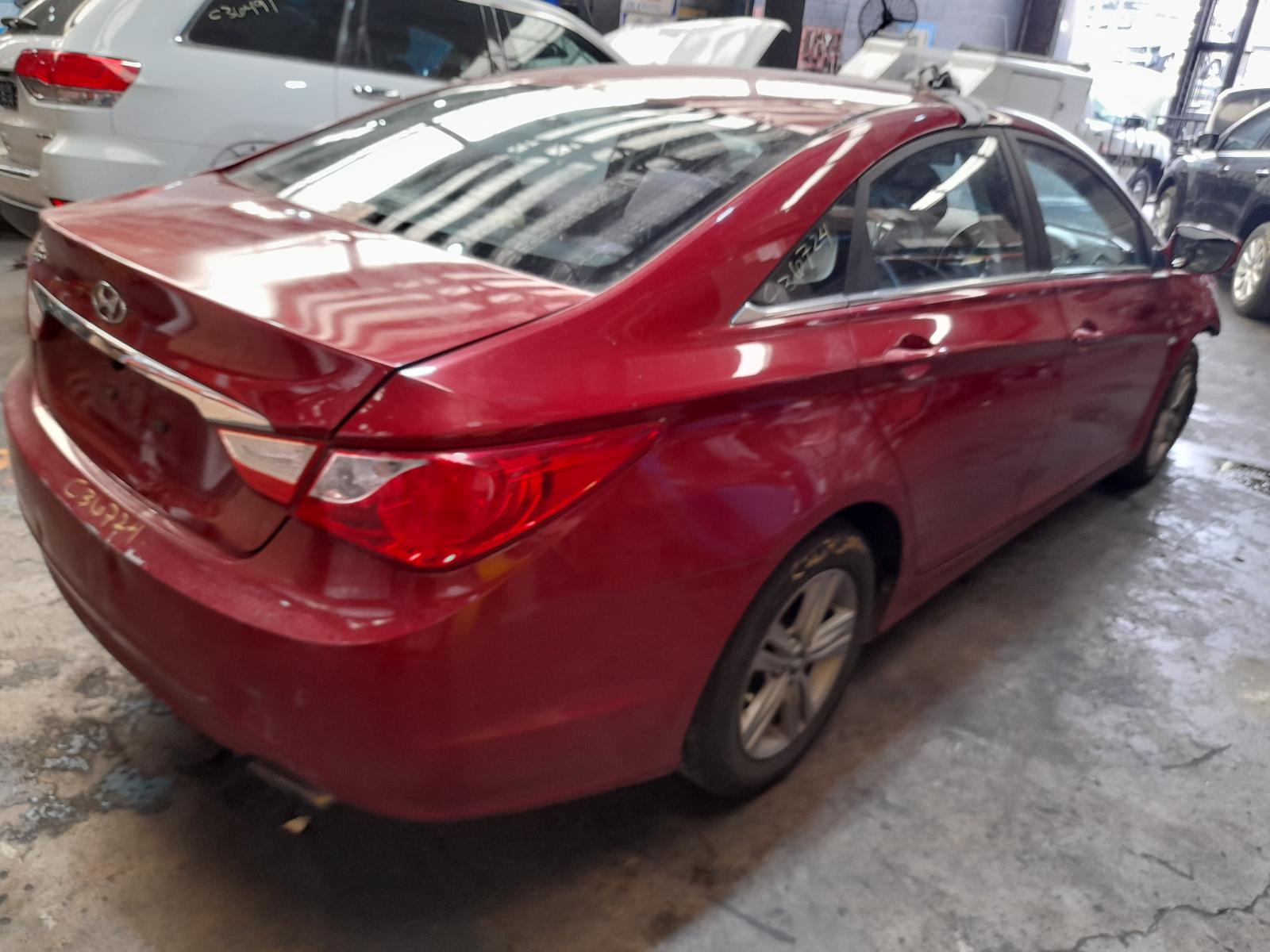View Auto part Engine Hyundai I45 2012