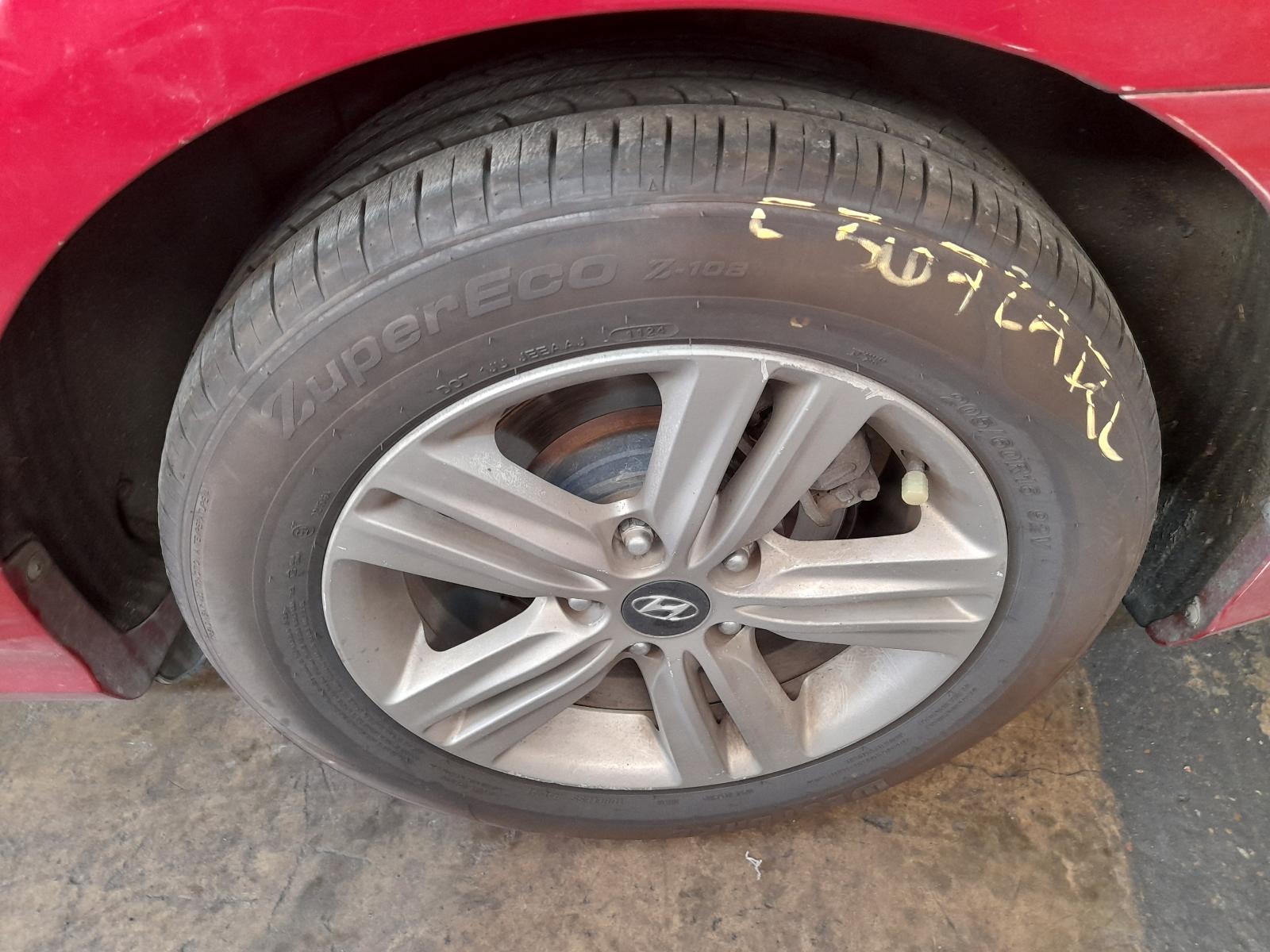 View Auto part Engine Hyundai I45 2012