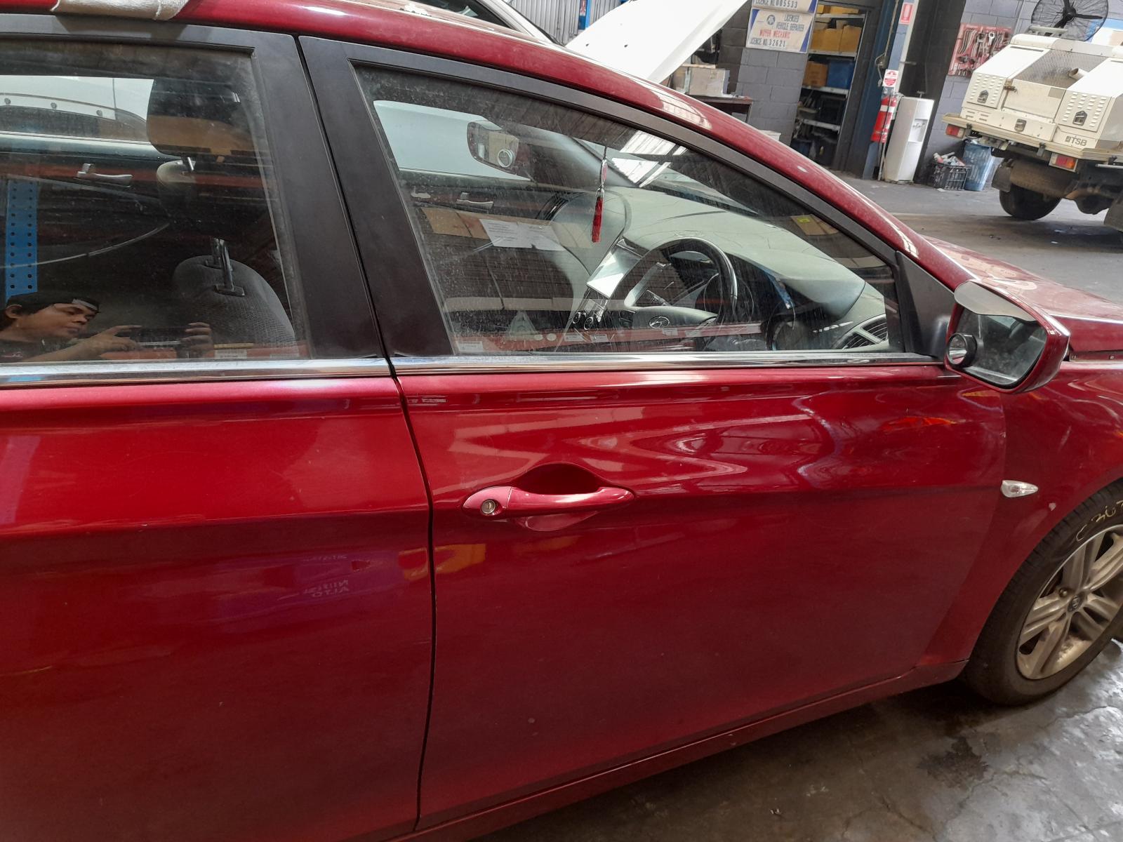 View Auto part Engine Hyundai I45 2012