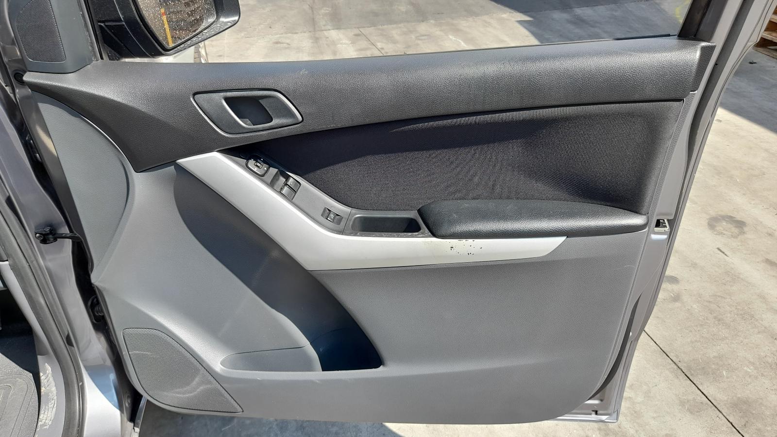 View Auto part Trans/Gearbox Mazda Bt50 2012