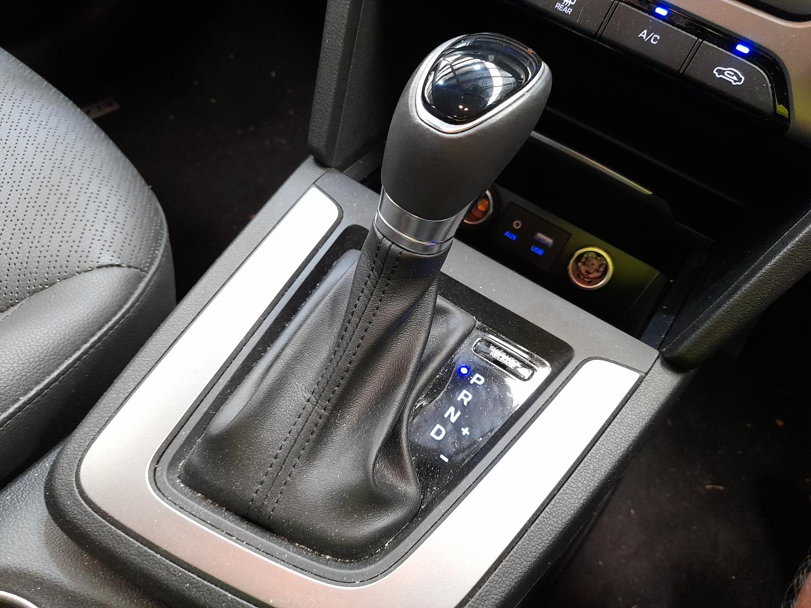 View Auto part Alternator Hyundai Elantra 2017