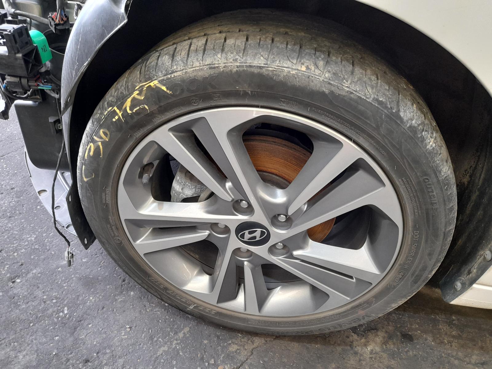 View Auto part Alternator Hyundai Elantra 2017