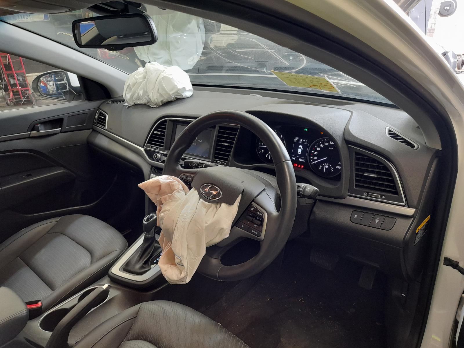 View Auto part Alternator Hyundai Elantra 2017