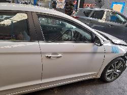 View Auto part Alternator Hyundai Elantra 2017