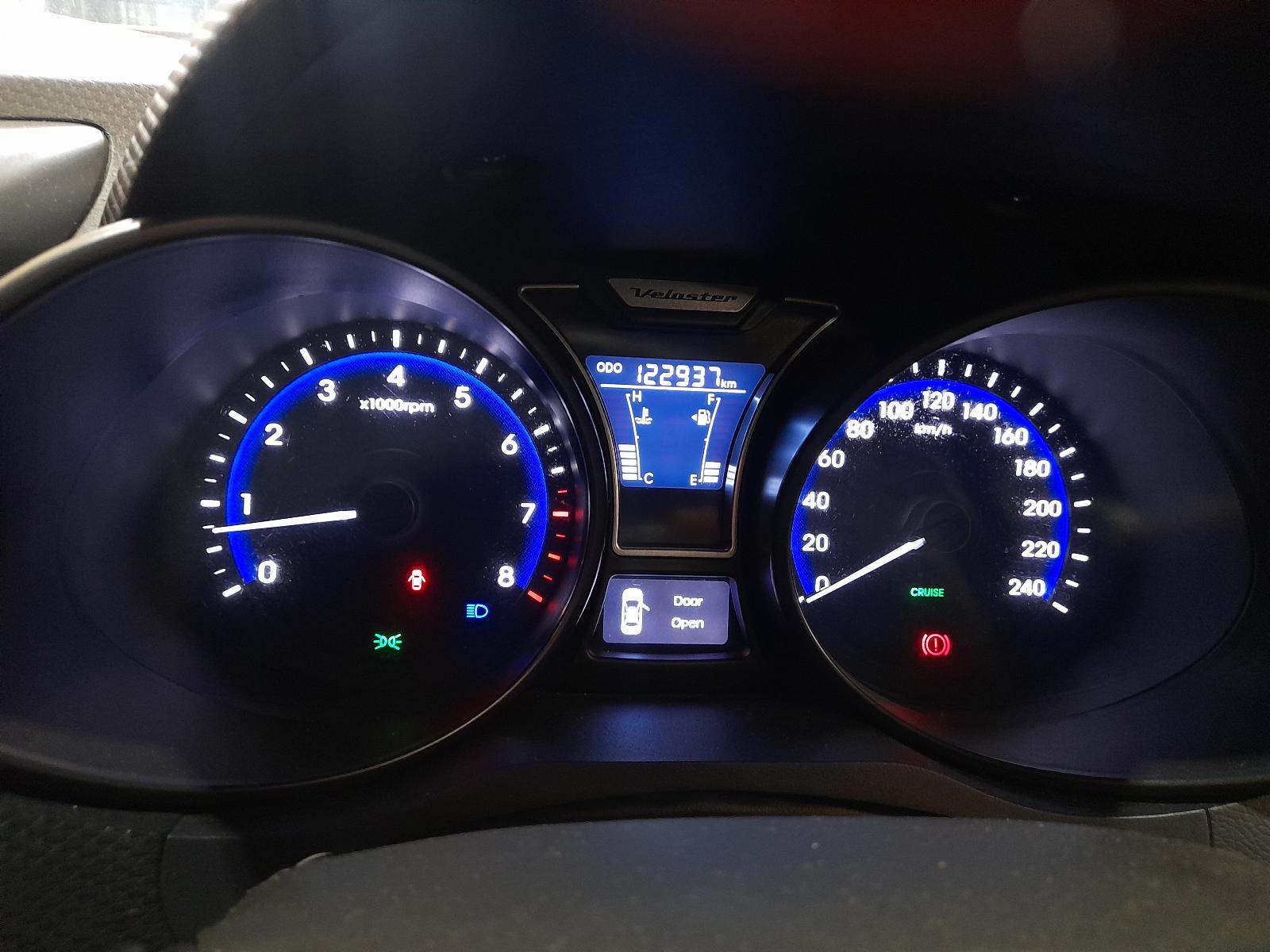 2014 Hyundai Veloster Engine View Auto part Engine Hyundai Veloster 2014