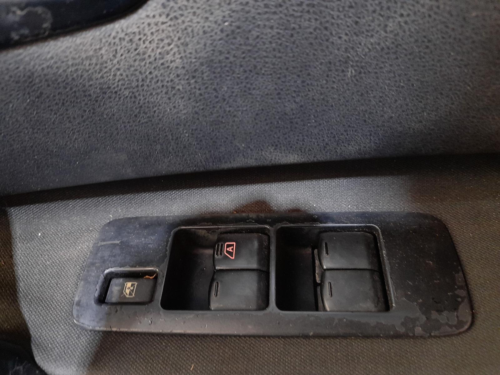 2010 Nissan Dualis Radiator View Auto part Radiator Nissan Dualis 2010