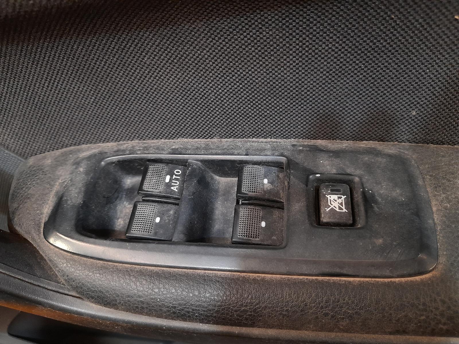 View Auto part Side Step/Skirt Ford Ranger 2018
