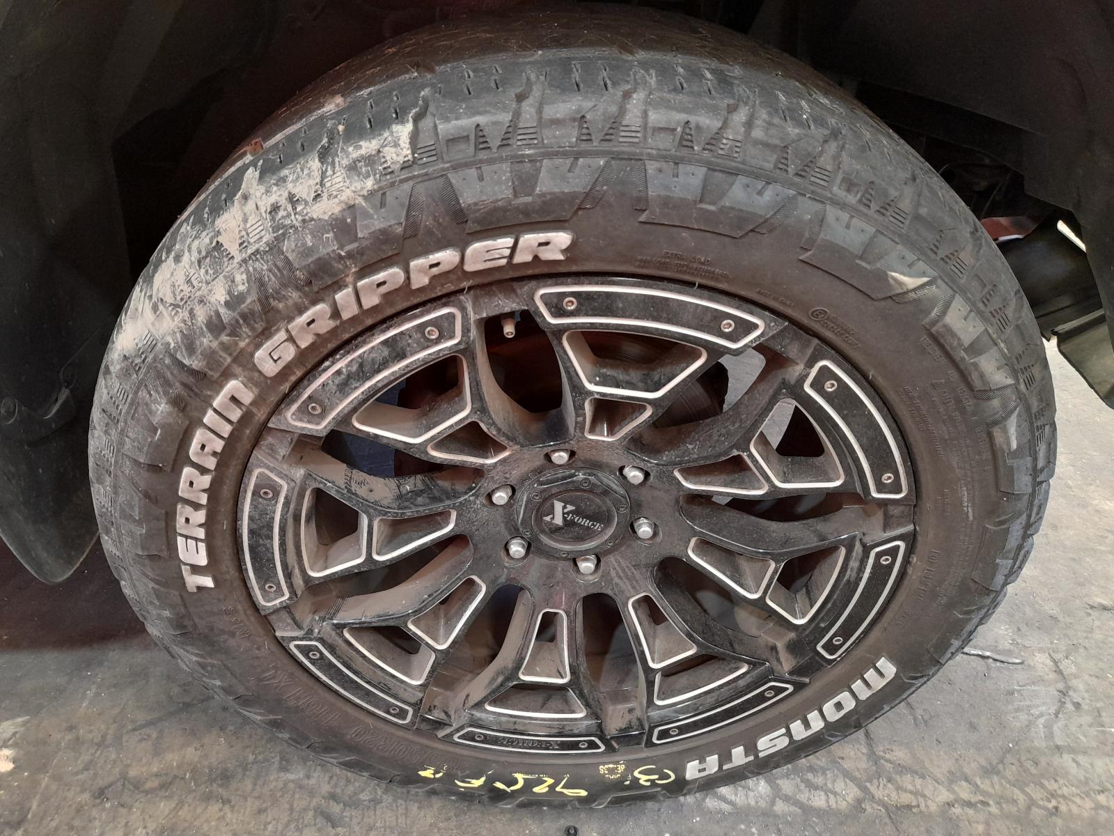 View Auto part Side Step/Skirt Ford Ranger 2018