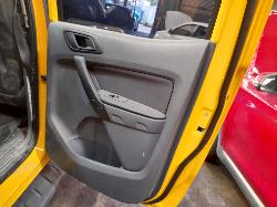 View Auto part Side Step/Skirt Ford Ranger 2018