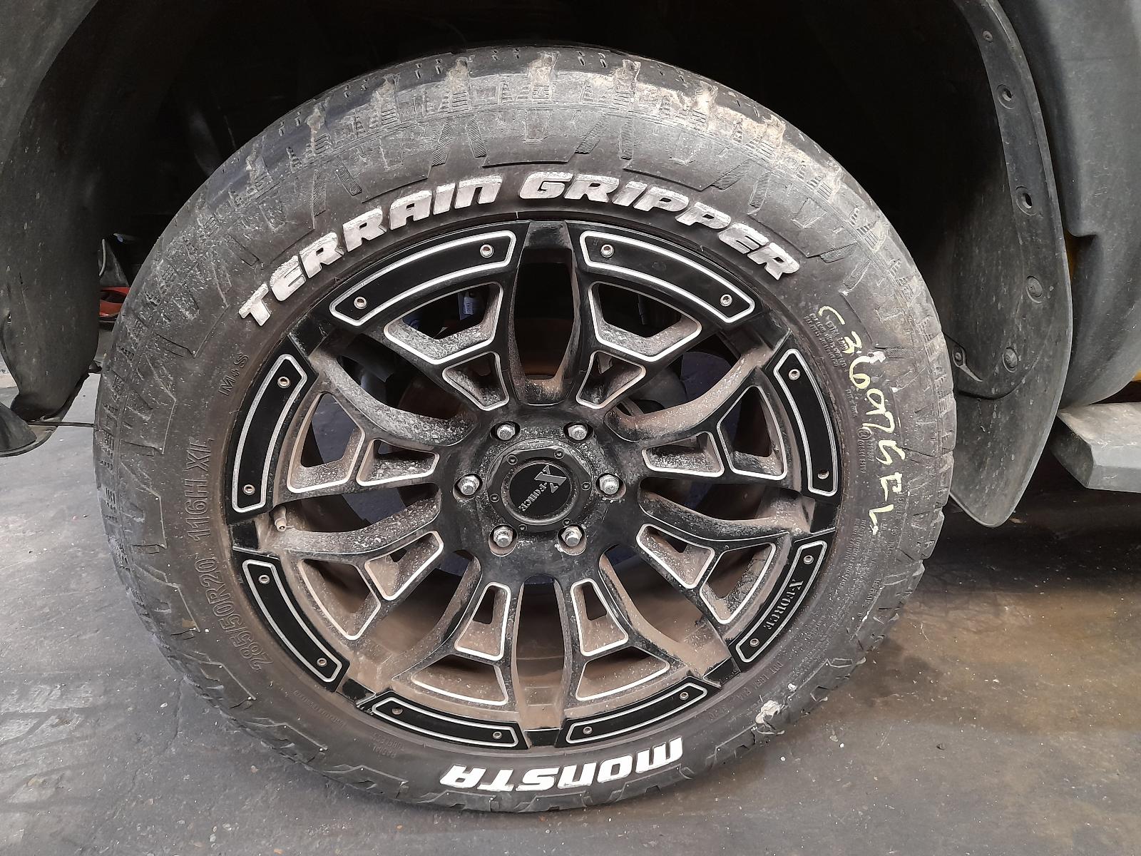 View Auto part Side Step/Skirt Ford Ranger 2018