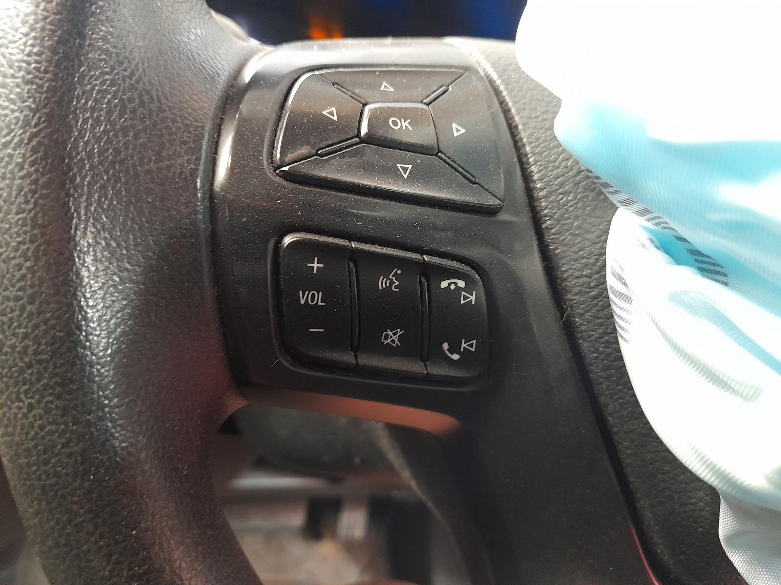View Auto part Side Step/Skirt Ford Ranger 2018