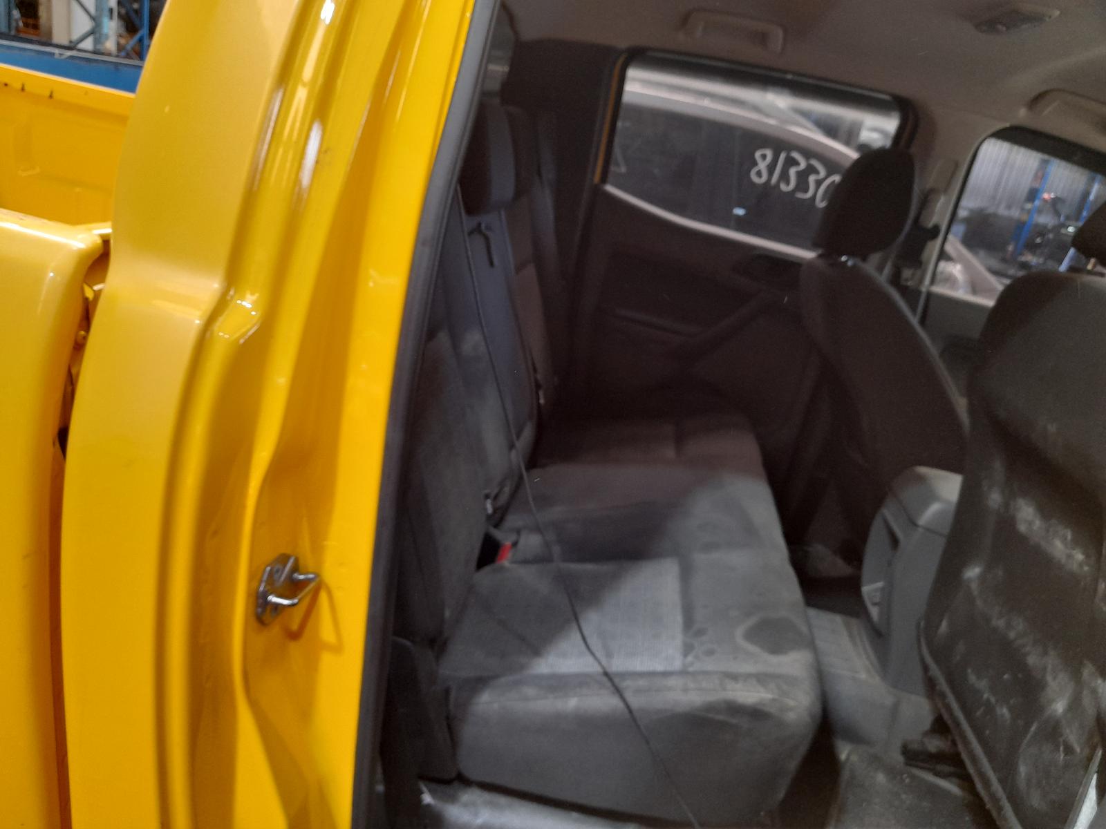 View Auto part Side Step/Skirt Ford Ranger 2018