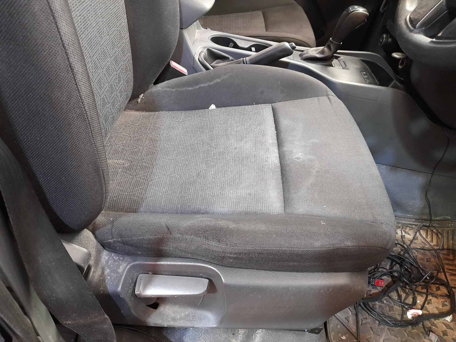 View Auto part Side Step/Skirt Ford Ranger 2018