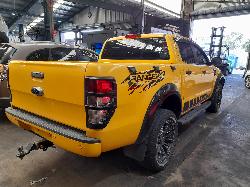 View Auto part Side Step/Skirt Ford Ranger 2018